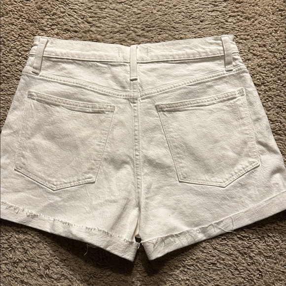 Madewell high rise white denim short size 28 - Picture 3 of 3